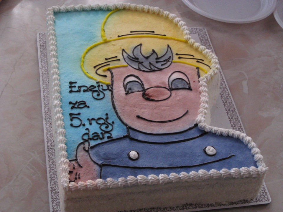 torta za Enejev rojstni dan