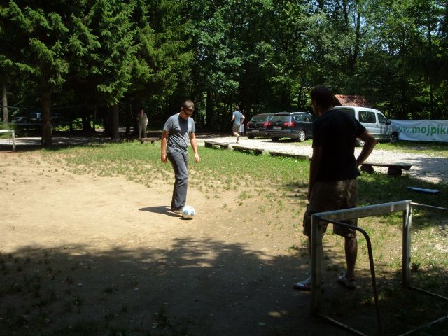 Piknik  v Skaručni, 2012 - foto