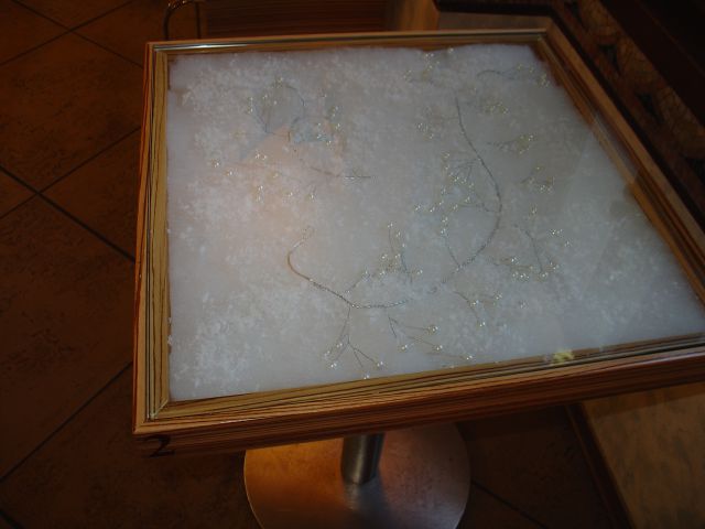 Simpatična mizica v kavarni pred Baziliko.