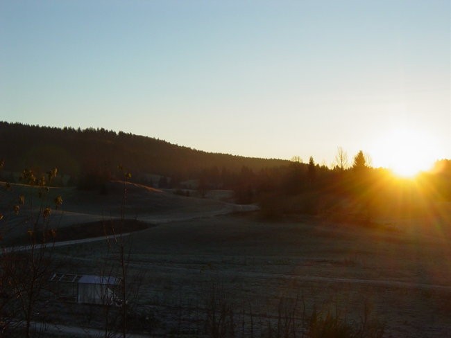 Godovič Šebalk - Sončni vshod 21. 11. 04 - foto povečava