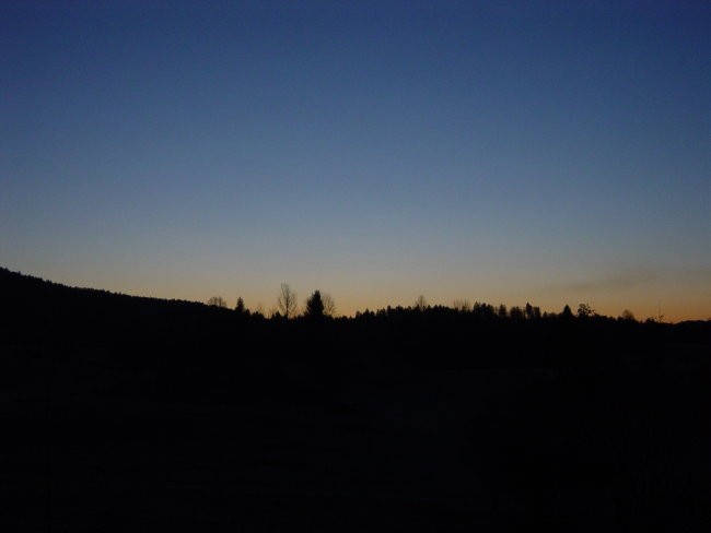 Godovič Šebalk - Sončni vshod 21. 11. 04 - foto povečava