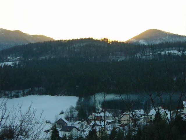 GODOVIČ Sončni zahod 01. 01. 2005 - foto