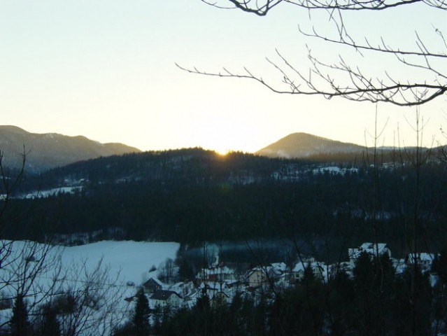 GODOVIČ Sončni zahod 01. 01. 2005 - foto