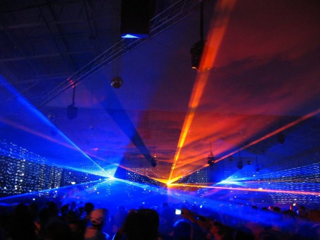 Q-base 2008 - foto povečava