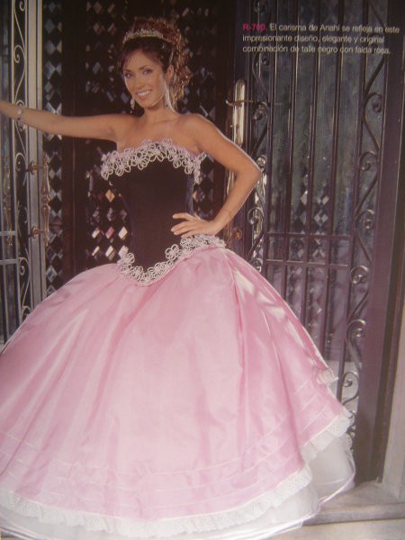 Anahi - foto