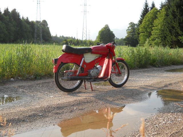 Mopedi - foto