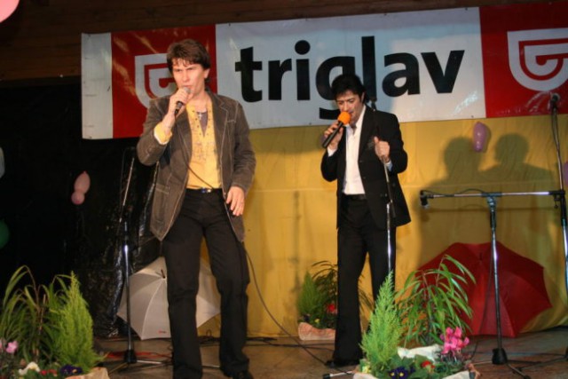Zlatko Dobrič je obiskal tudi Goričko vasico Križevci,kjer je naredil pravi žur na koncert