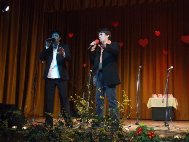 Z Zlatkom Dobričem sva zapela v duetu,slika je z valentinovega koncerta na Razkrižju