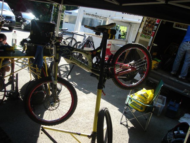 4X & DH wc (Pohorje 2007) - foto povečava