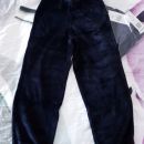 MAXOMORRA velour hlače/trenirka 110/116 - 8 Eur