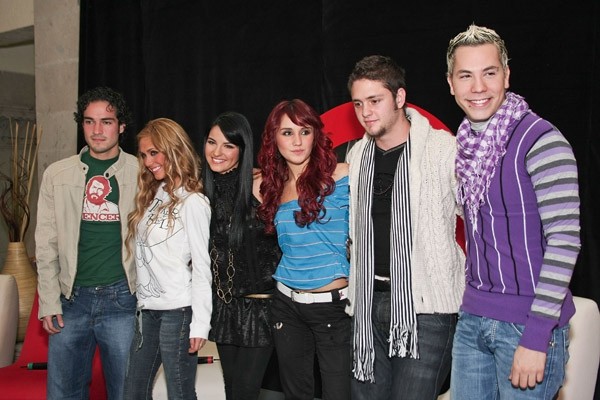 RBD predstavitev cd empezar desde cero - foto