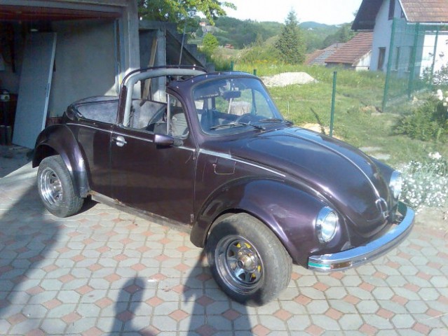 Hrošč 1303 cabrio - foto