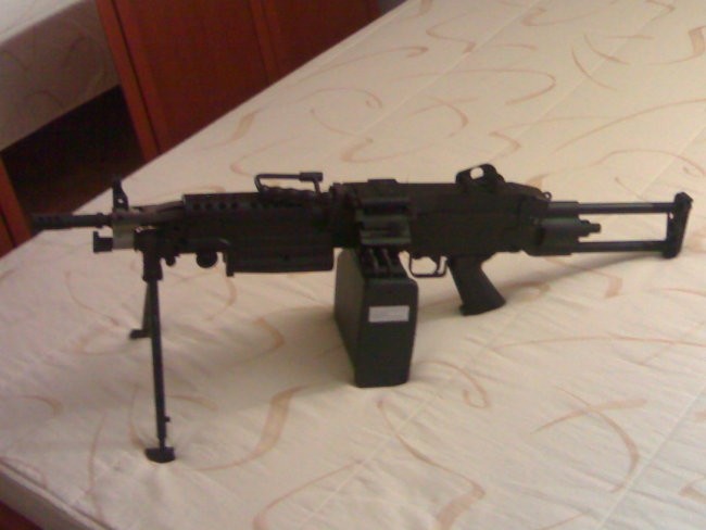 STAR M249 MINIMI - foto povečava