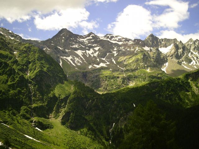 Vzpon na 3100 m. visoko campo tencio-švica - foto