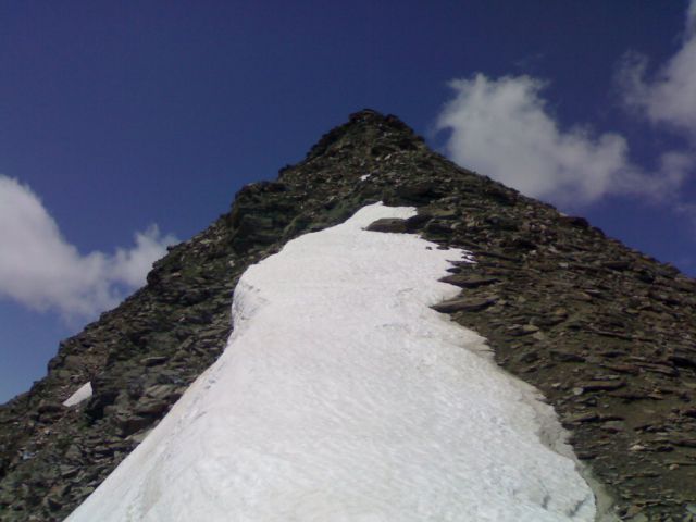 Vzpon na 3100 m. visoko campo tencio-švica - foto