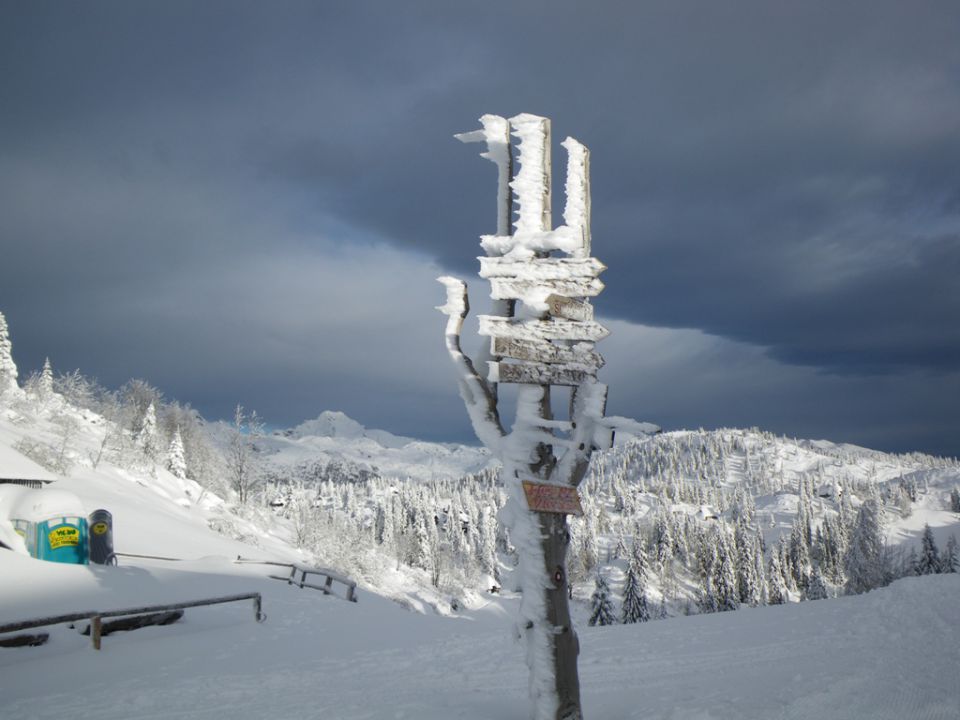 Velika planina pozimi - foto povečava