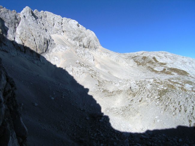 Gamsov skret-bivak pod Skuto-žmavčarji - foto povečava