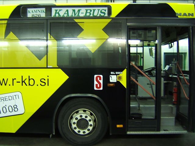 Avtobusi - foto povečava