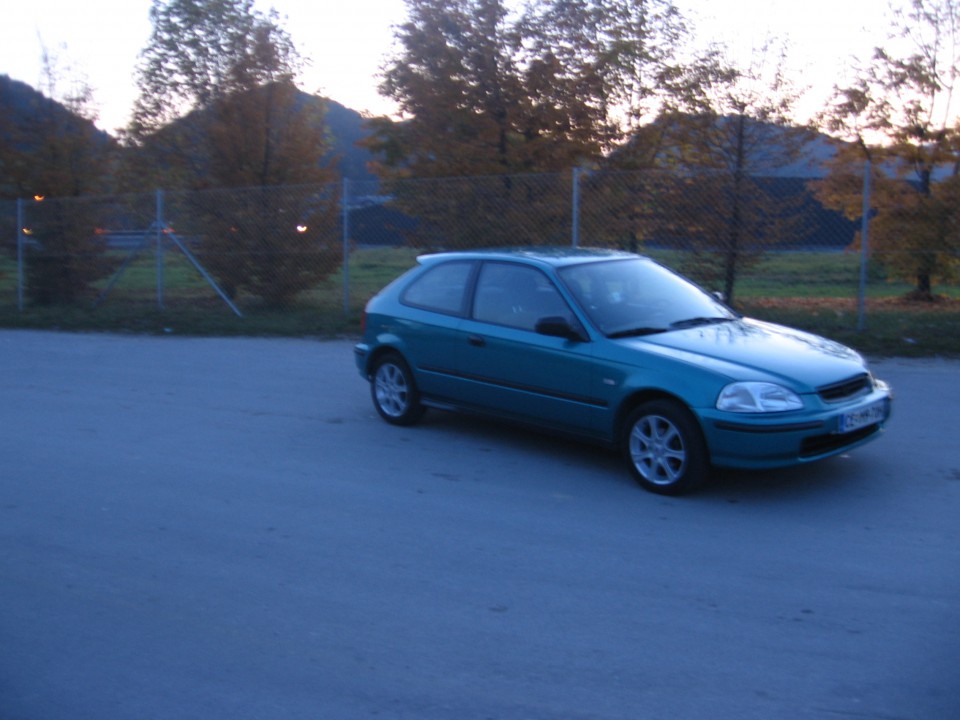 Honda civic HB - foto povečava