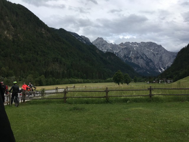 V Logarsko s kolesi 23.6.2018 - foto