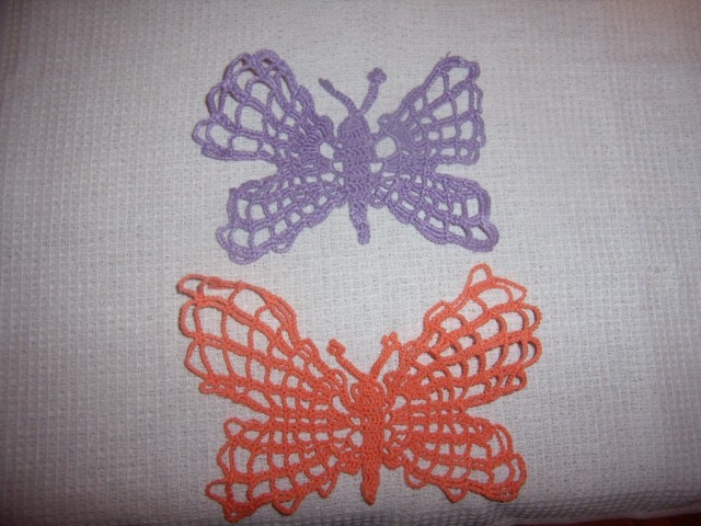 2 metulja
