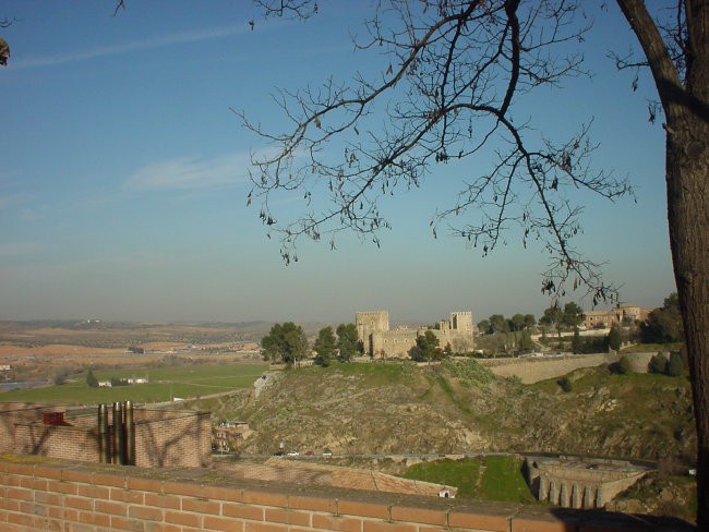 Toledo - (left) weird landscape, no trees, no mountains