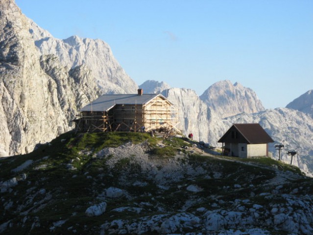 Pogačnik's hut in the evening
