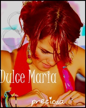 Dulce Maria - foto povečava