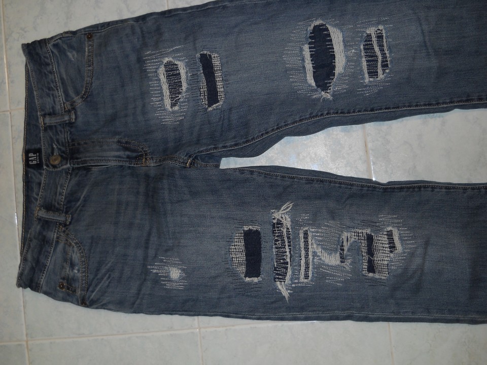 Gap 14 (155 -158, regular straight) 3 eur