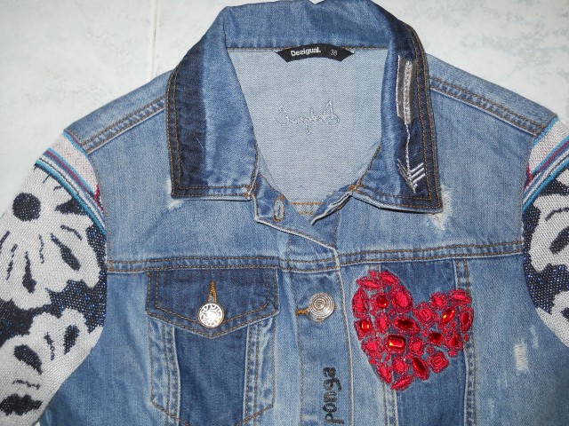 Desigual jeans jaknica št. 38 (ustreza bolj 36) 27 eur