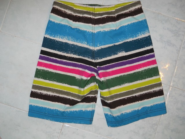 H&M kopalne hlače 134-140 (ustrezajo 146-152) 1,5 eur