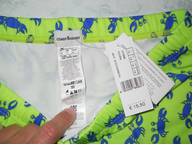 Calzedonia 14 let (ustrezajo bolj 146-152)  3,5 eur