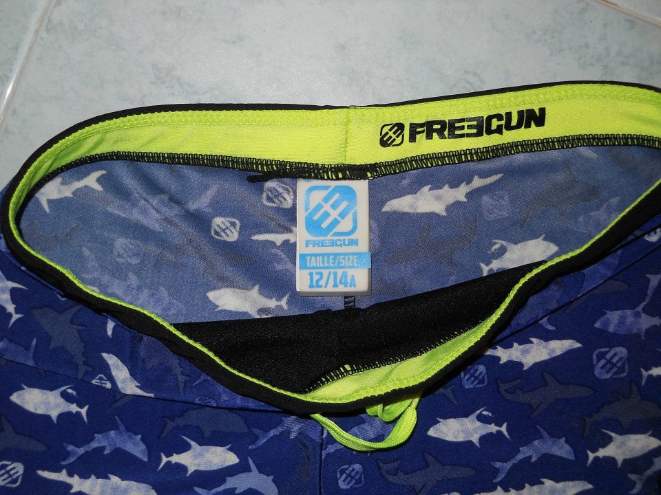 Freegun kopalke 12-14 (ustrezajo 152-158-164) 5,5 eur