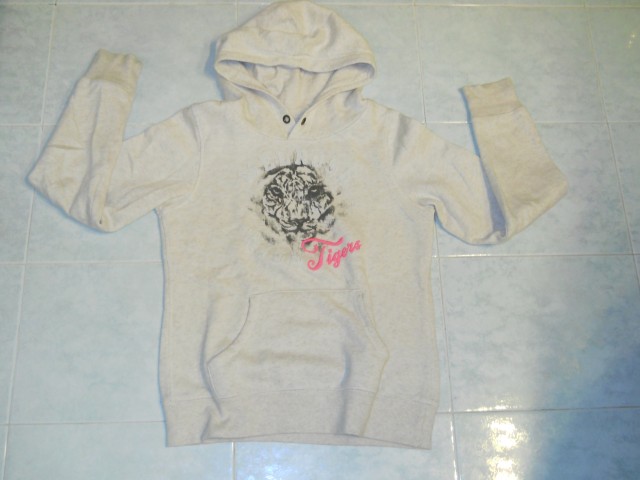 H&m 158-168 4,5 eur