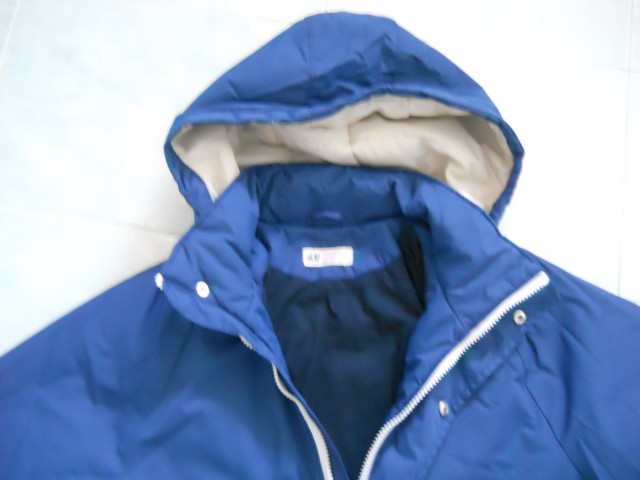 H&M bundica 158, 9,5 eur