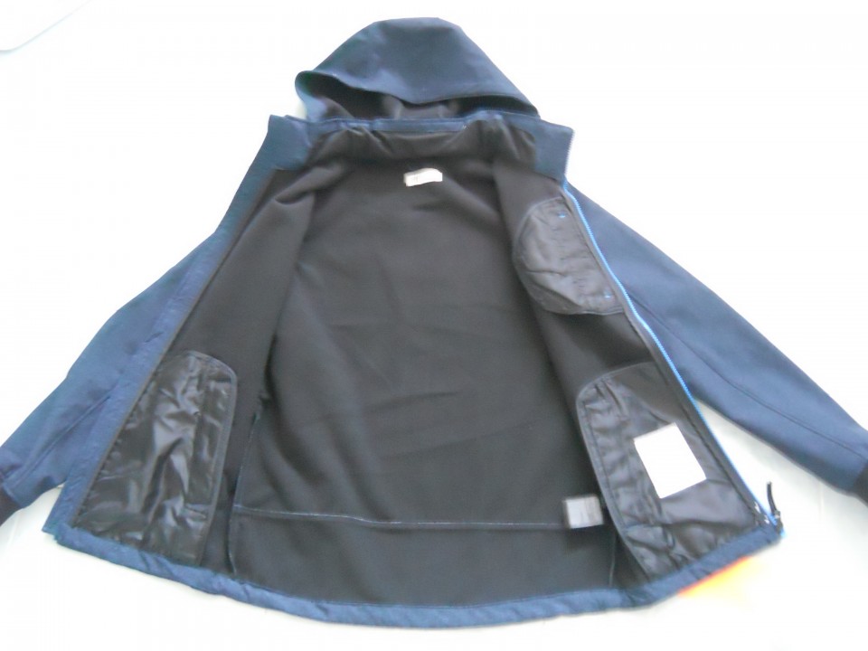 H&M nov softshell 164 (ustreza tudi 152-158) 17,5 eur