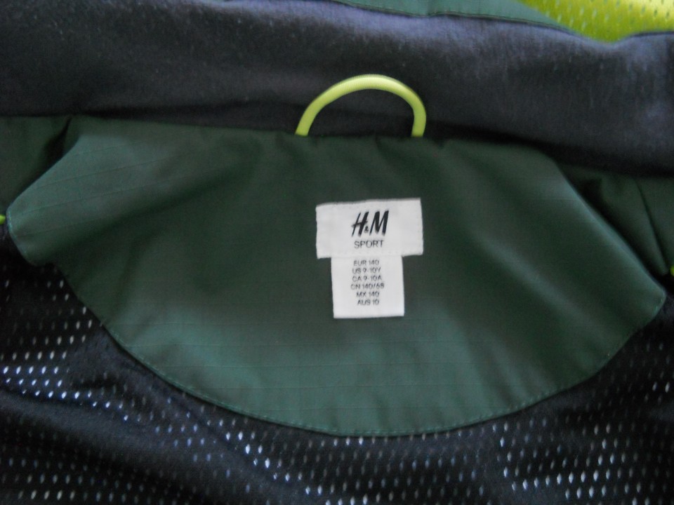 H&M anorak 140 (a je večji, bolj 146-152) 6,5 eur