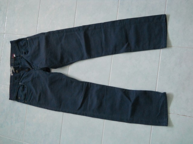 H&m 164 1,5 eur