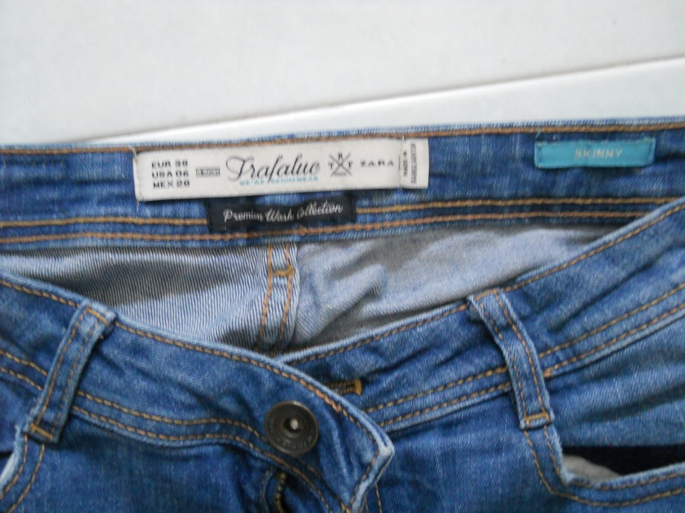 Zara kavbojke 38, skinny 38 (ustrezajo 36)