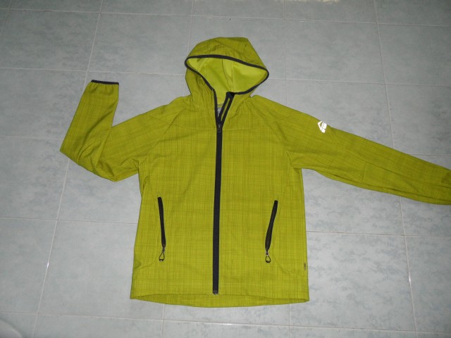 McKinley softshell 164 8,5 eur