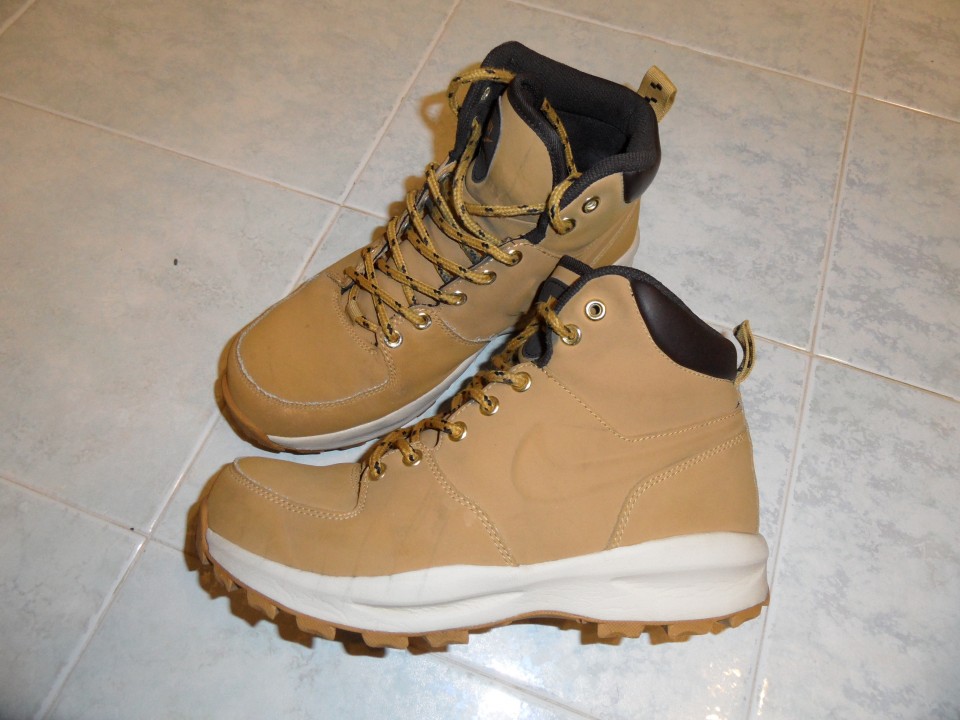 Nike Manoa zimski fantovski čevlji št. 40,5 6,5 eur