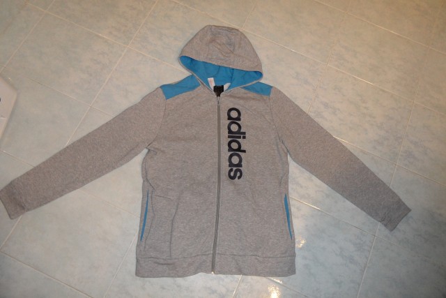 Adidas jopa 164 7,5  eur