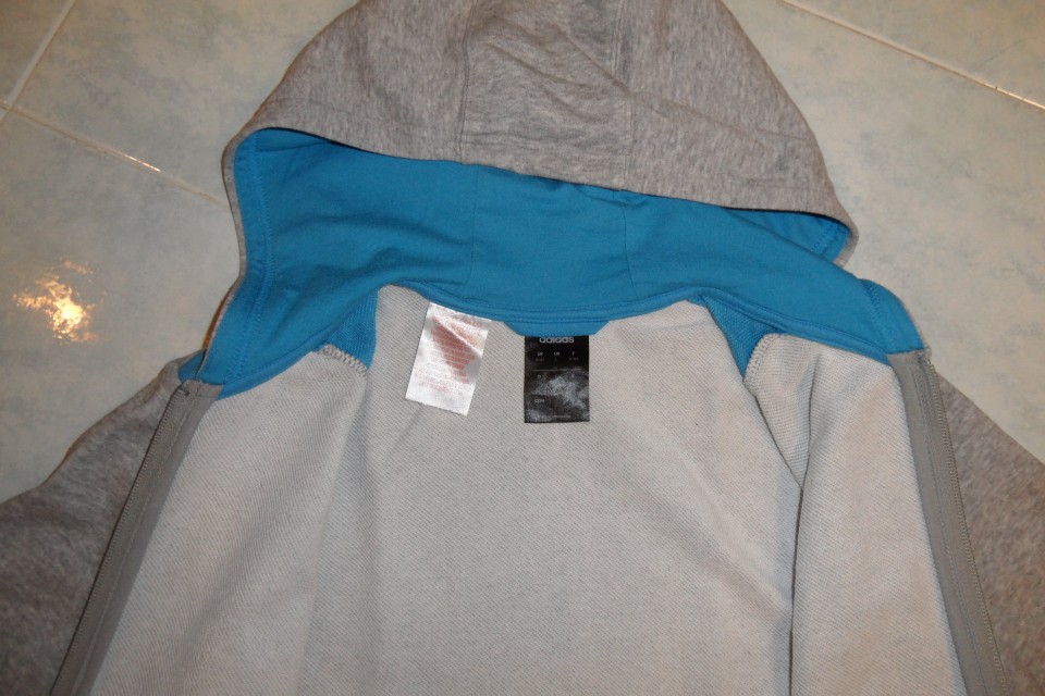 Adidas jopa 164 7,5  eur