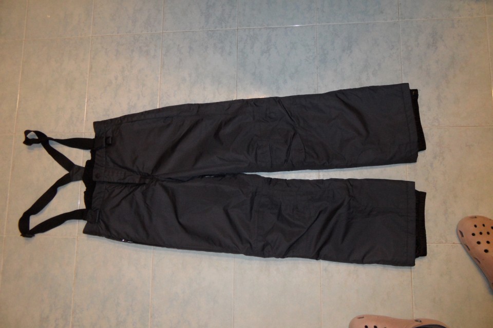 Crivit smučarske hlače 146-152 (so kar velike, bolj 152) 6 eur