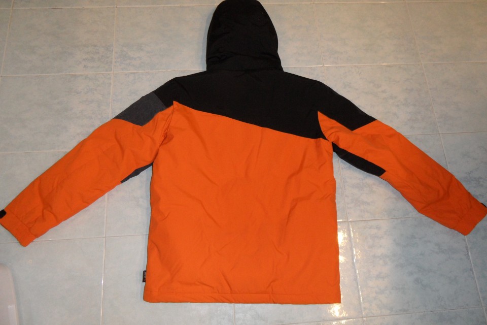 Etirel smučarska bunda 164, 17 eur