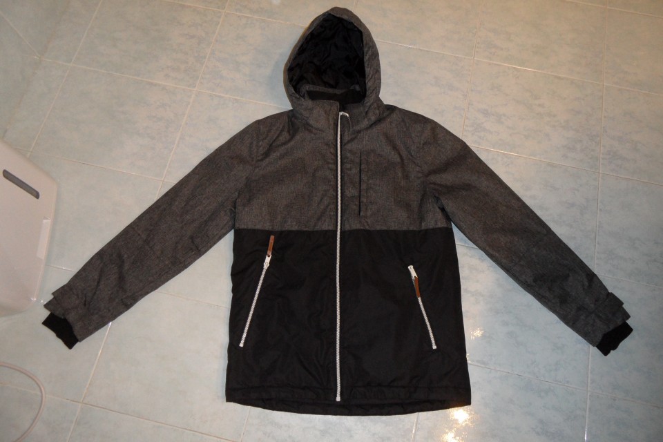 H&M 164 sivo-črna bunda 7,5 eur