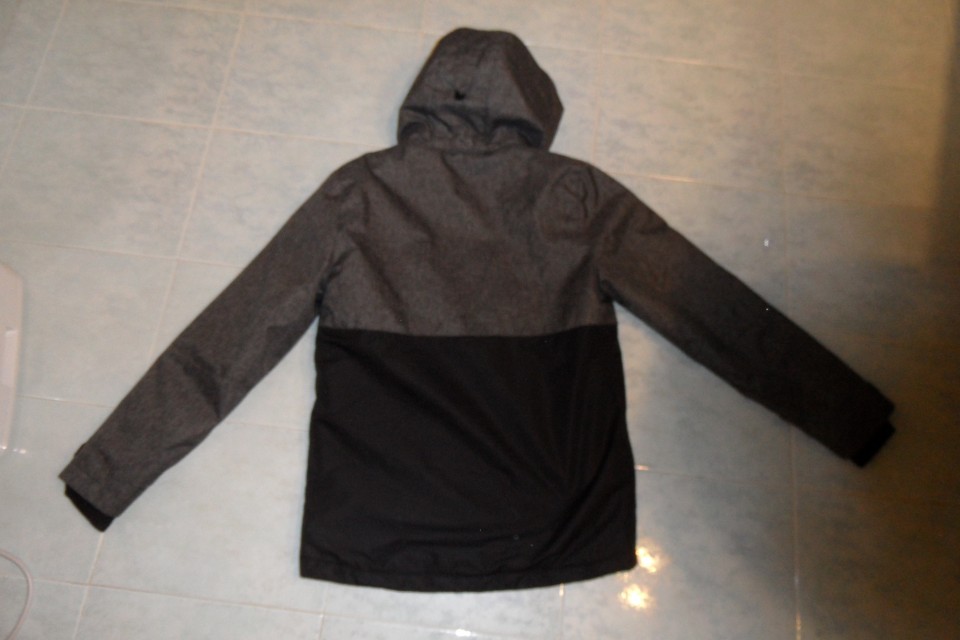 H&M 164 sivo-črna bunda 7,5 eur