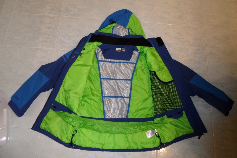 Bunda McKinley 164 iz kompleta