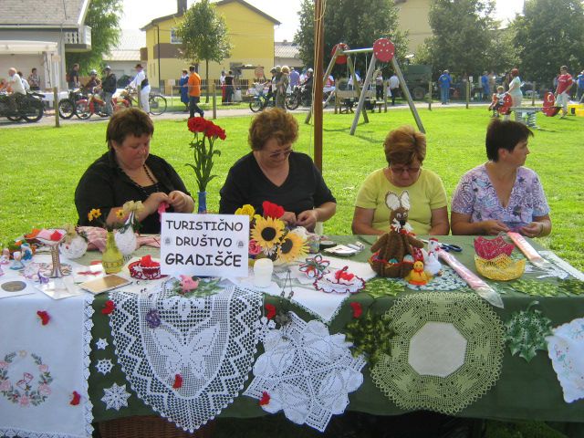Td -v Černelavcih 2009 - foto