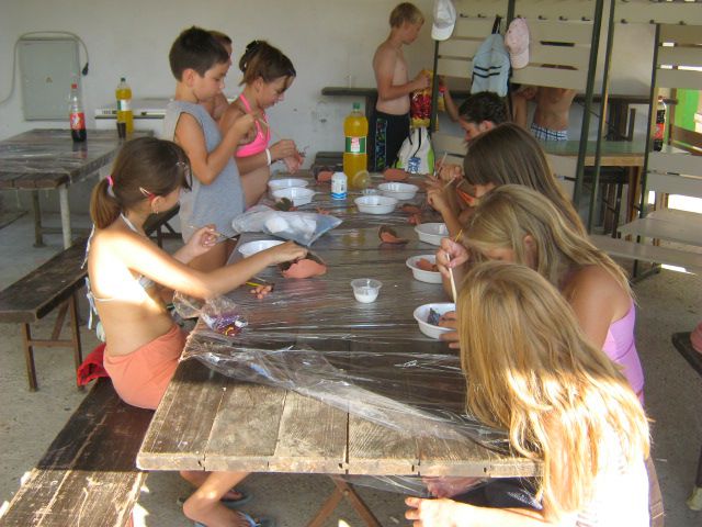 Avgust 2011 otroške počitnišče delavnice. - foto